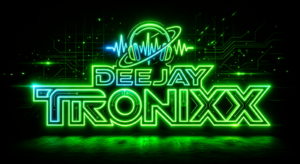 Logo DeeJay Tronixx mit Neonfarben und TRON - ähnlicher Schrift auf schwarzen Hintergrund und Wavevorm mit Kopfhörer über die Schrift